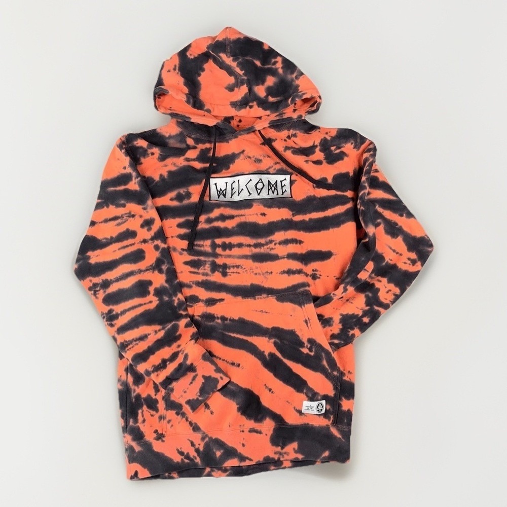 Welcome Skateboards Red Black Tie Dye Hoodie Men S 90s Skater Streetwear Style